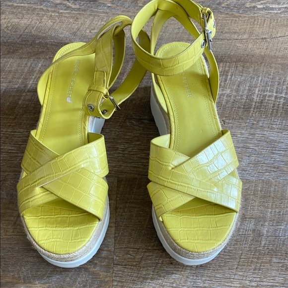 Marc Fisher Zarita Espadrille Wedge Sandal Size 8 - Picture 2 of 8